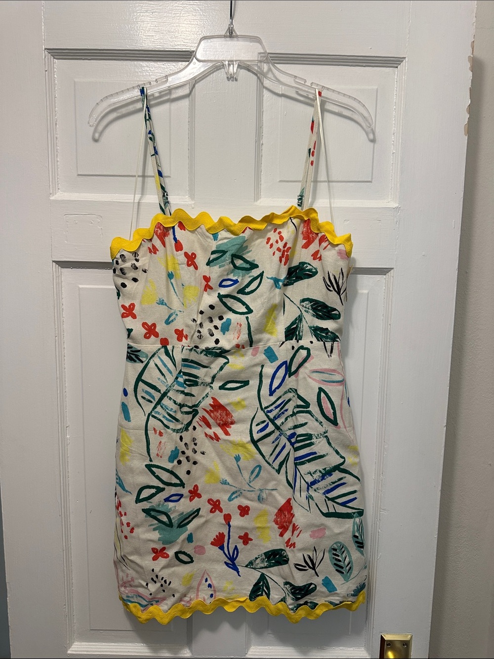 Fore Yellow-Trim Tropical Floral Leaf Print Sundress